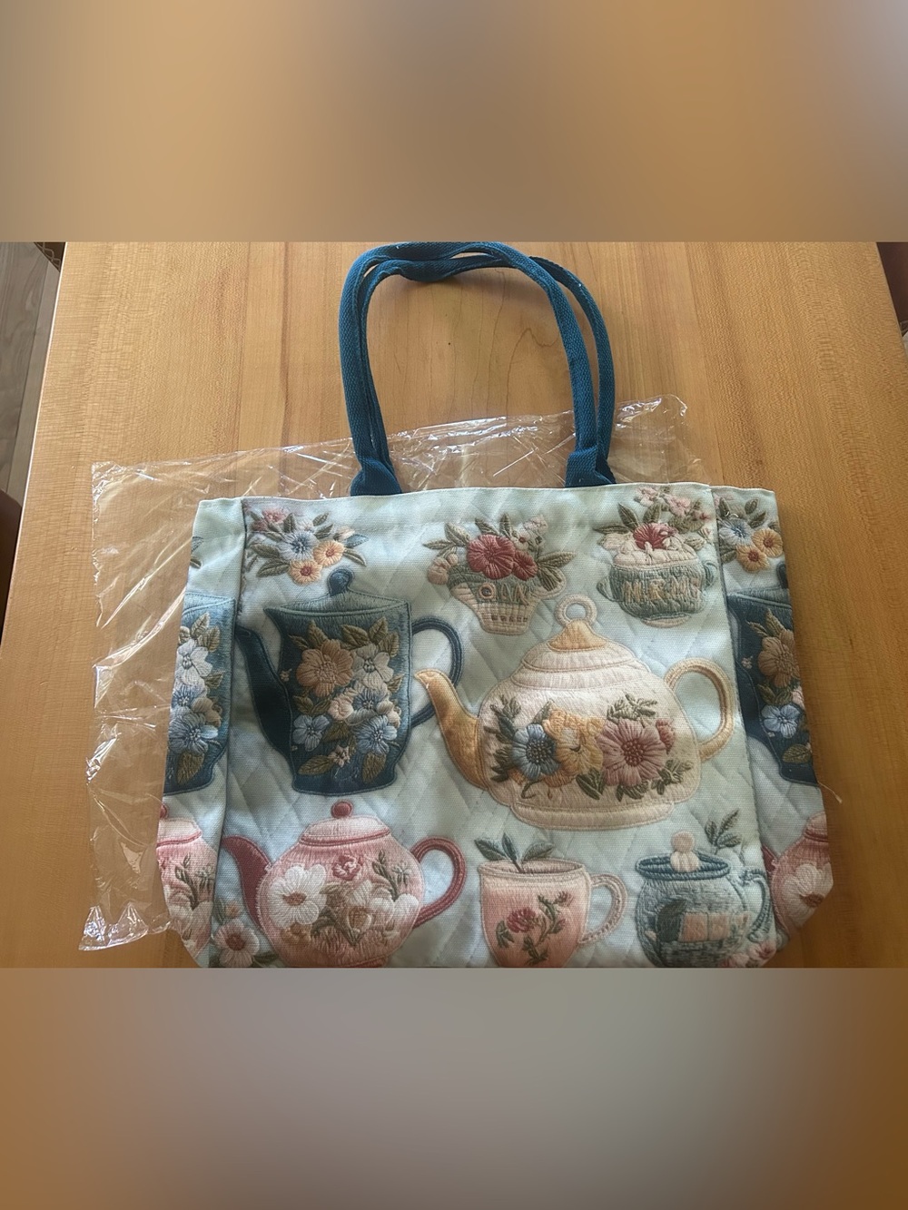 Quilted Floral Teapot Tote Bag in Light Blue with Dark Blue Handles